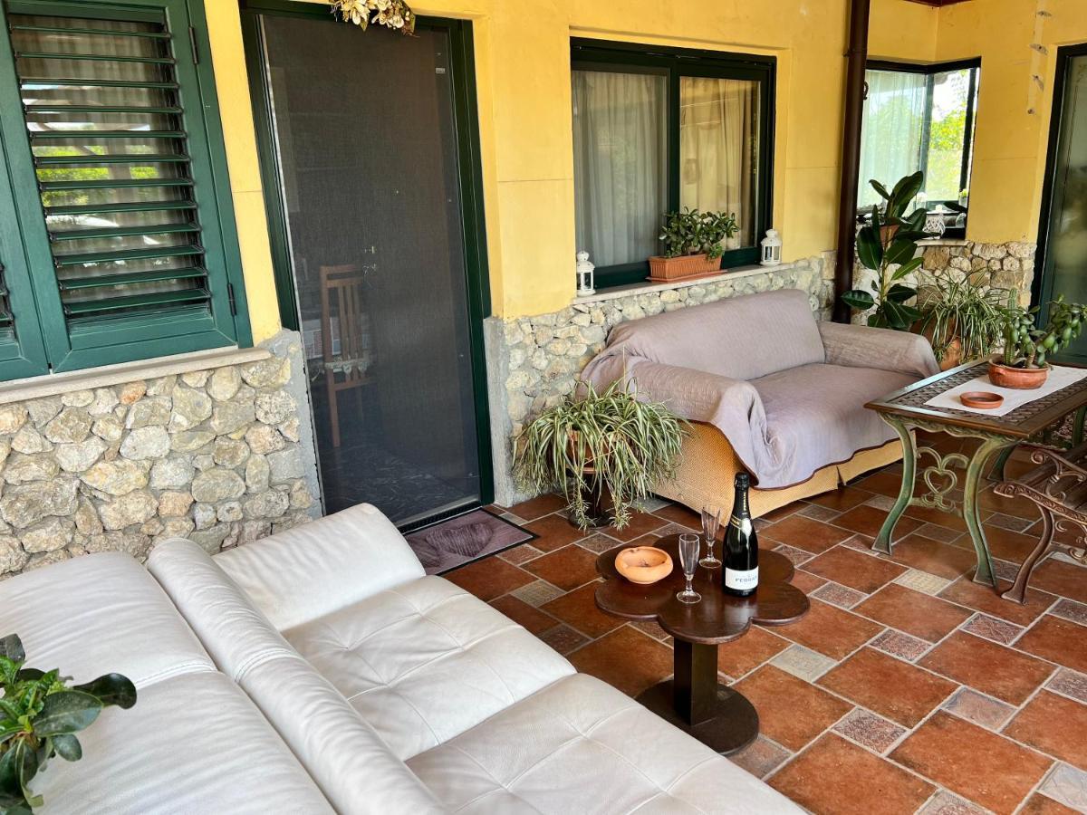 ***** La Casa Di Gio Lejlighed Caltanissetta Eksteriør billede