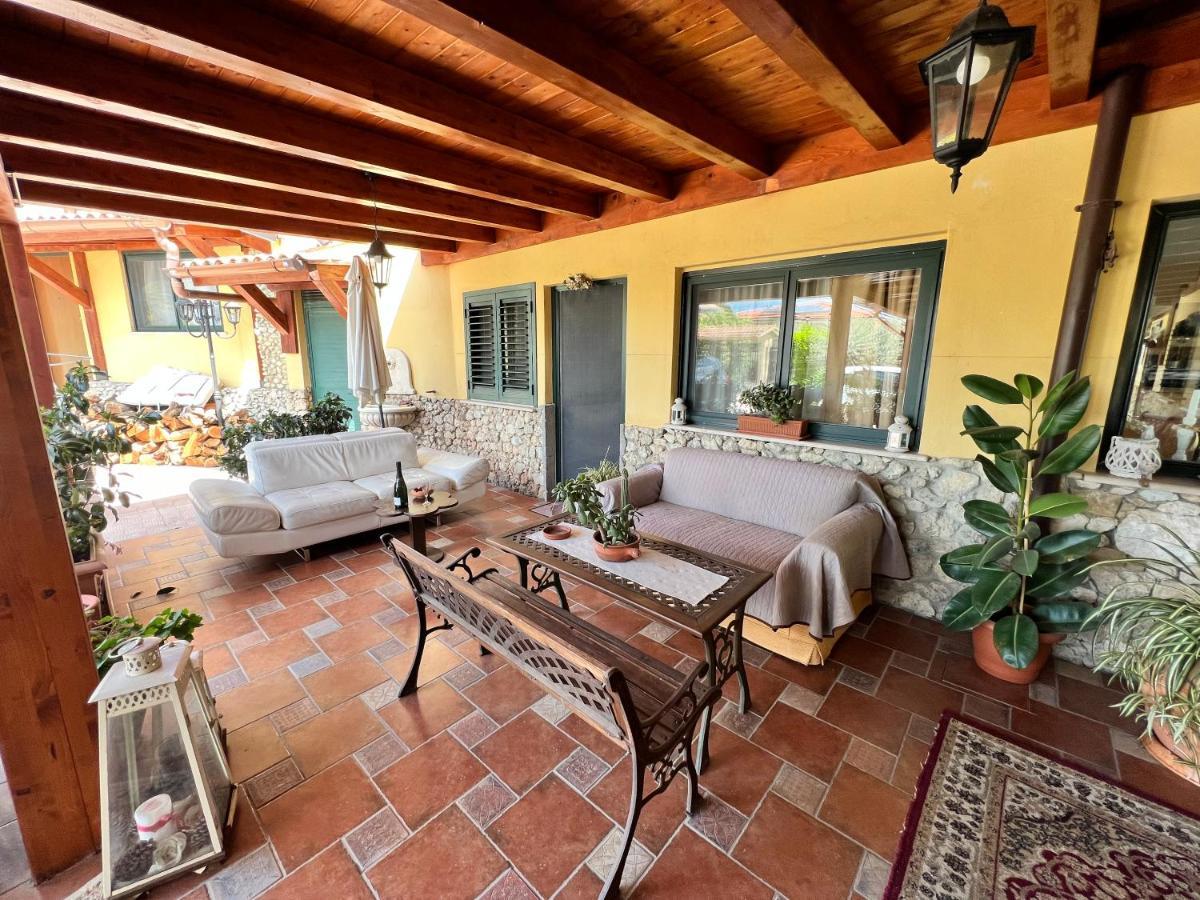 ***** La Casa Di Gio Lejlighed Caltanissetta Eksteriør billede