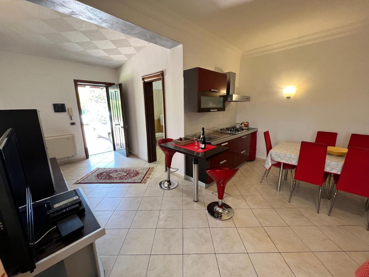 ***** La Casa Di Gio Lejlighed Caltanissetta Eksteriør billede