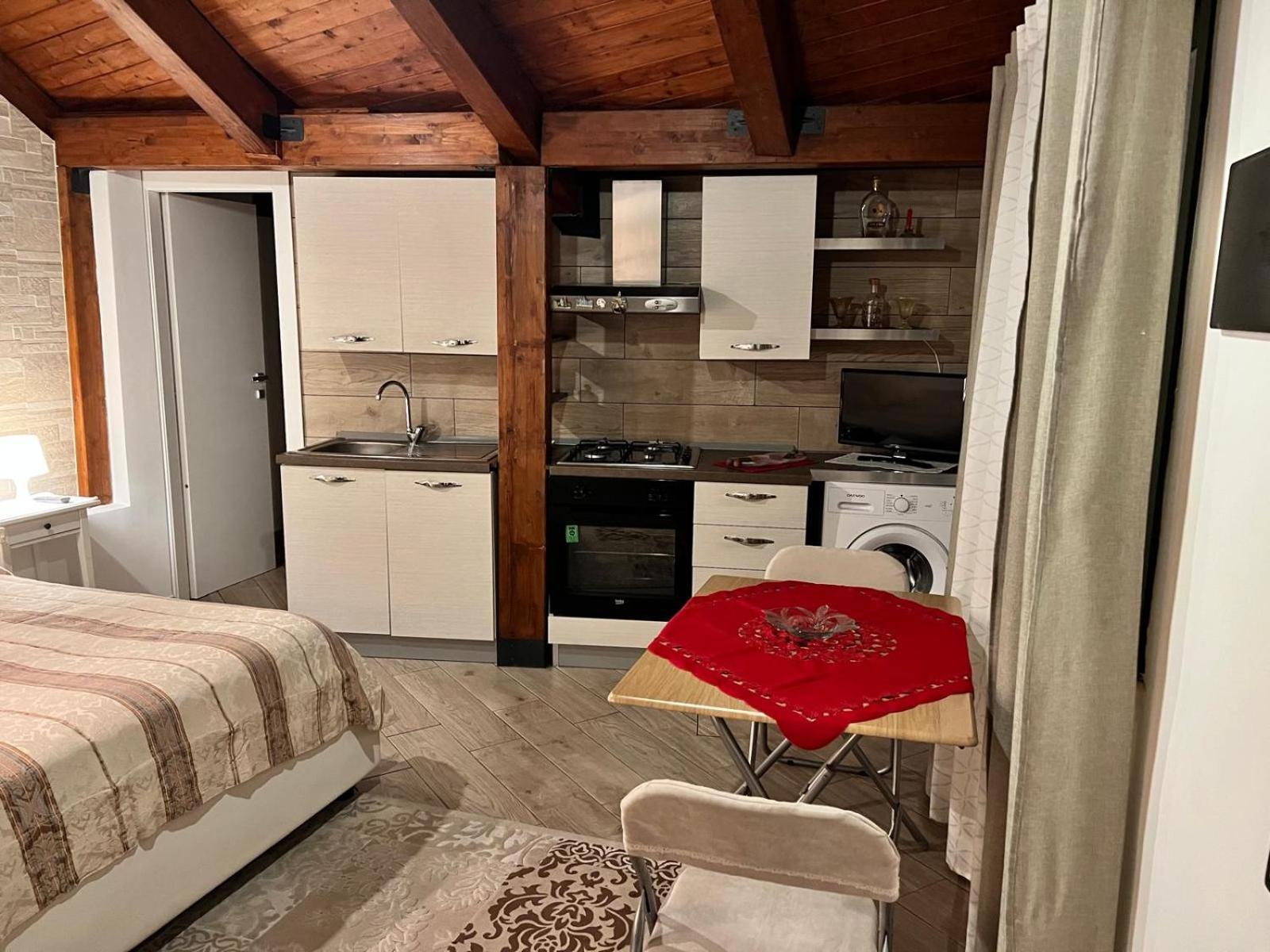 ***** La Casa Di Gio Lejlighed Caltanissetta Eksteriør billede