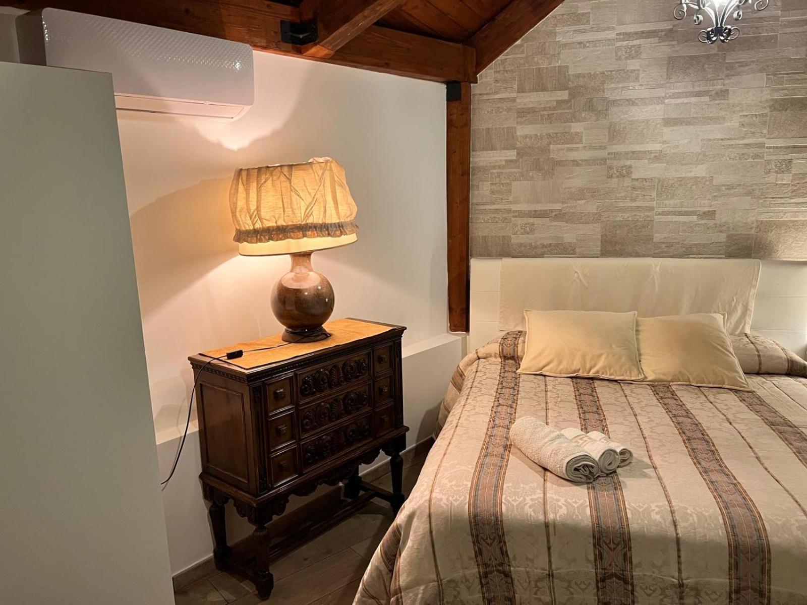 ***** La Casa Di Gio Lejlighed Caltanissetta Eksteriør billede