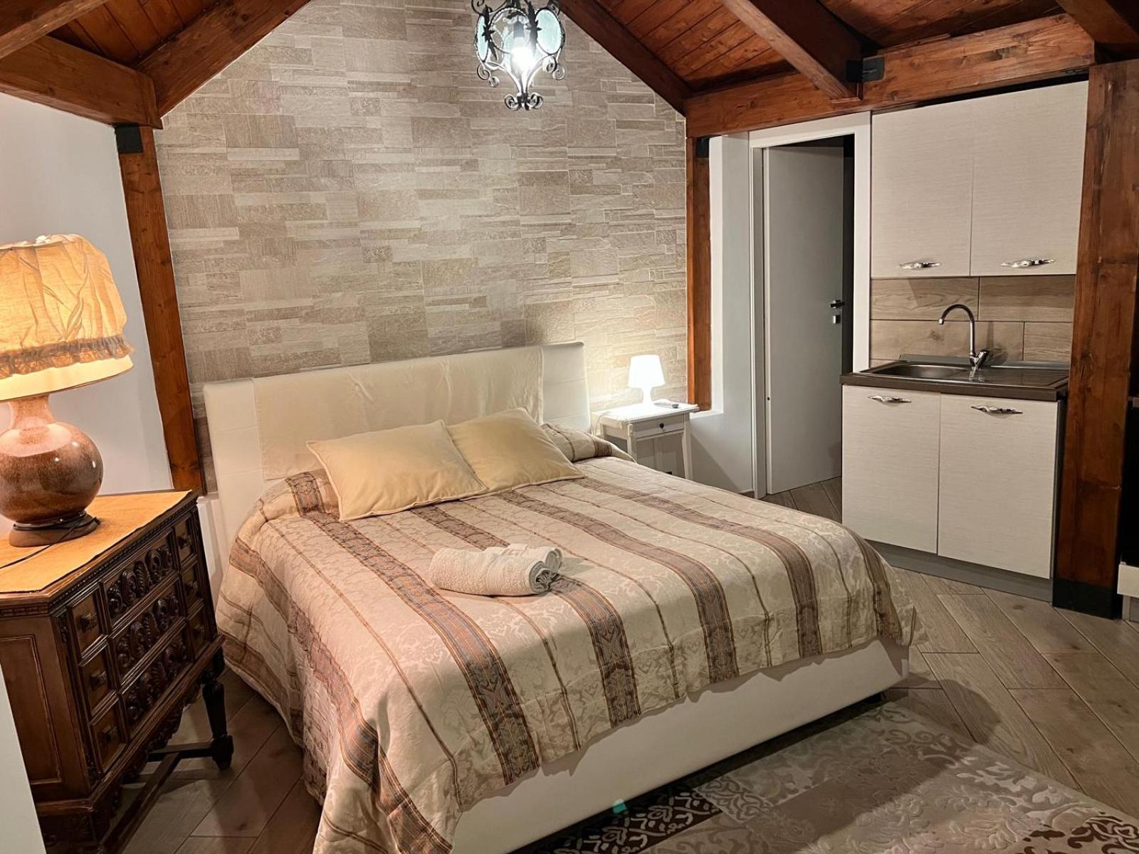 ***** La Casa Di Gio Lejlighed Caltanissetta Eksteriør billede