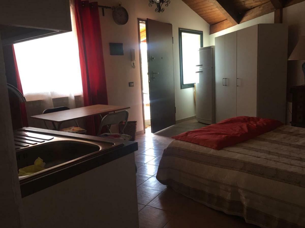 ***** La Casa Di Gio Lejlighed Caltanissetta Eksteriør billede