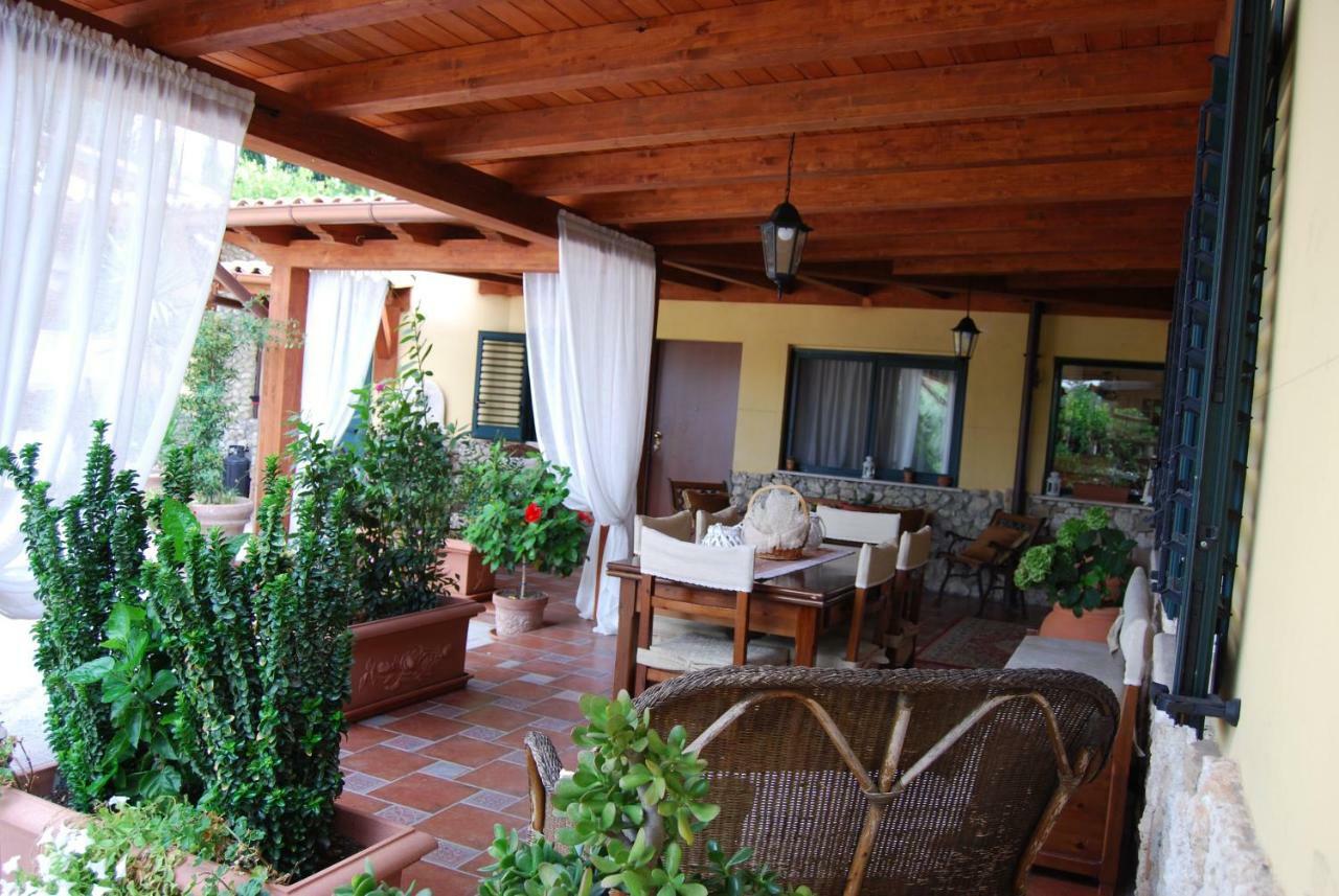 ***** La Casa Di Gio Lejlighed Caltanissetta Eksteriør billede
