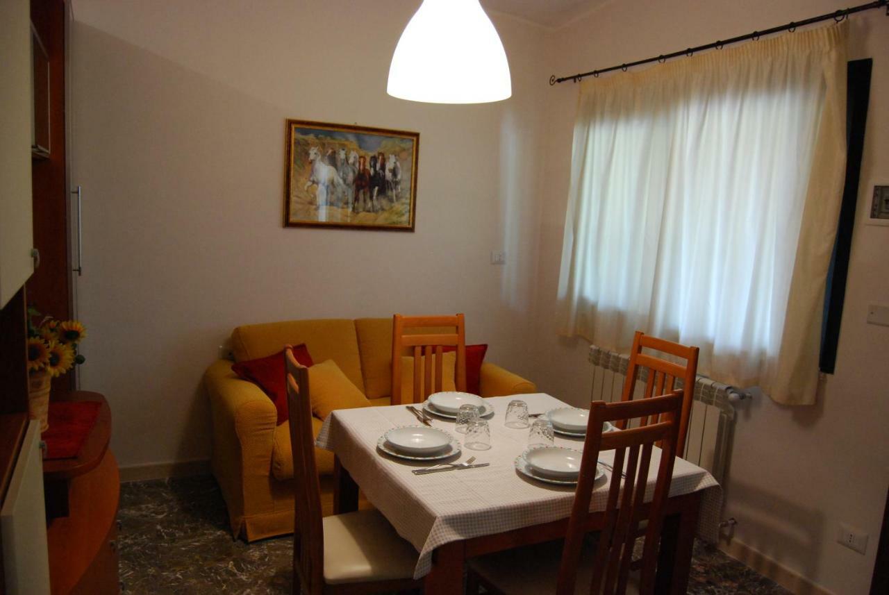 ***** La Casa Di Gio Lejlighed Caltanissetta Eksteriør billede